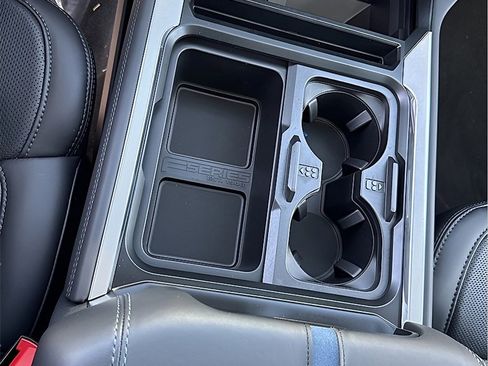 New 2025 Ford F350 Platinum w/ FX4 Off-Road Package image 32