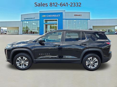 Used 2026 Chevrolet Equinox LT FWD image 4