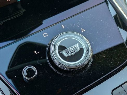 New 2026 Cadillac Escalade 2WD image 29
