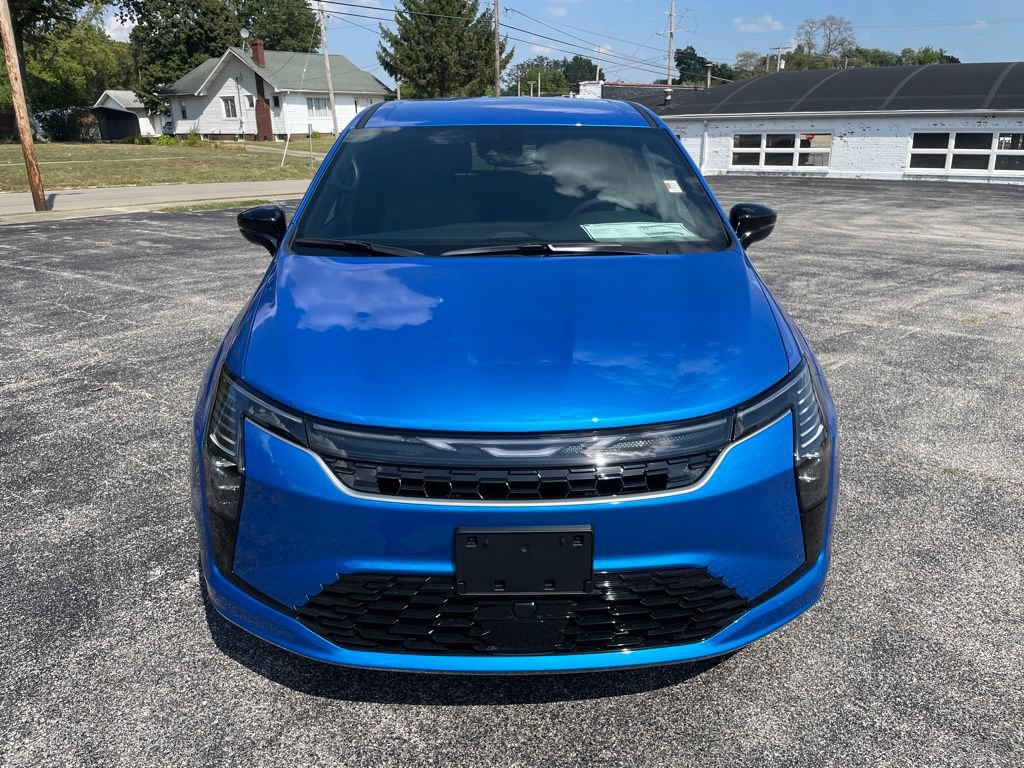 New 2027 Chrysler Pacifica Select FWD image 2
