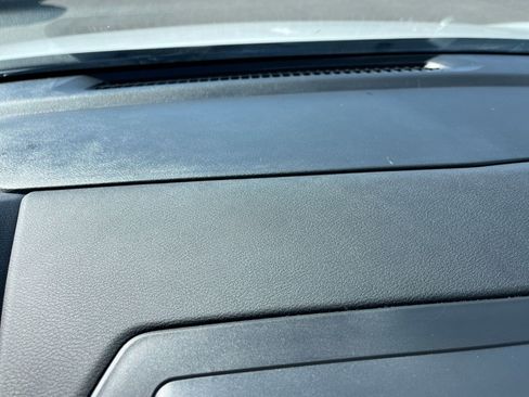 Used 2025 Nissan Sentra SV image 17