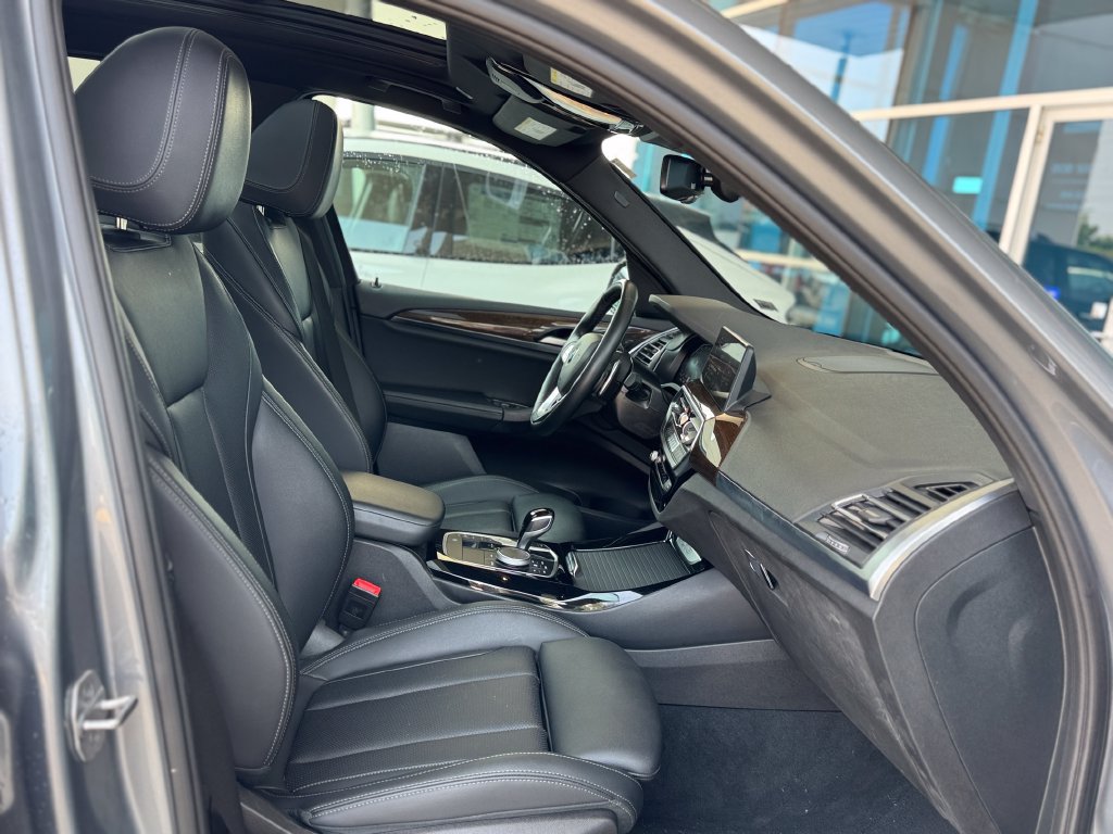 Used 2023 BMW X3 xDrive30i w/ Convenience Package AWD/4WD image 26
