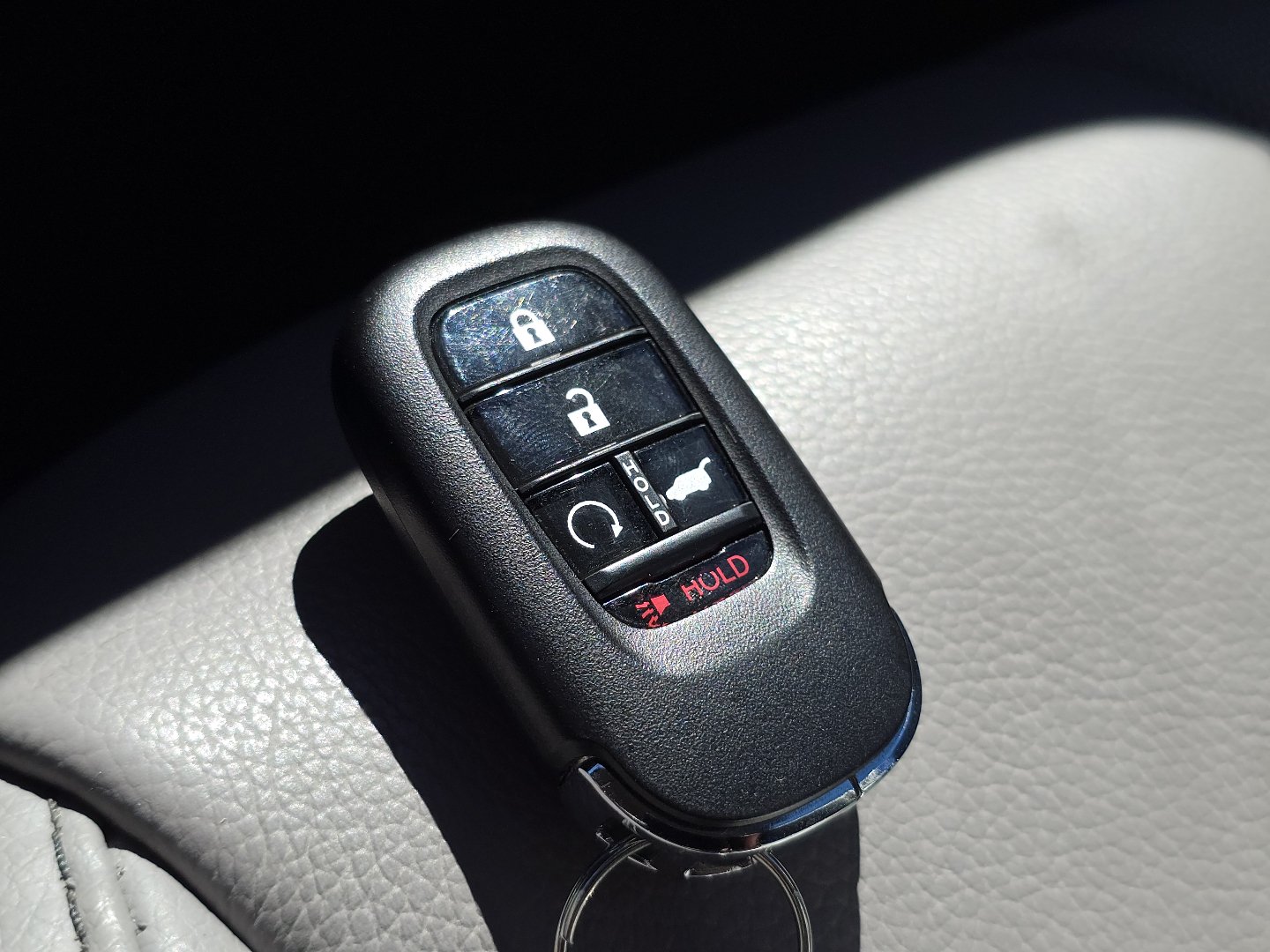 Used 2025 Honda Pilot EX-L image 33