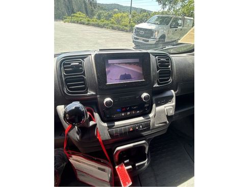 Used 2022 RAM ProMaster 2500 FWD image 14