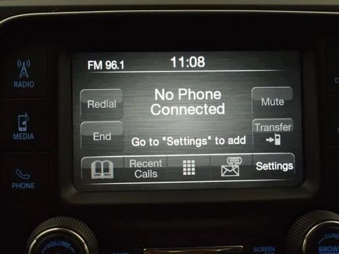 Used 2024 RAM 1500 Classic SLT AWD/4WD image 28