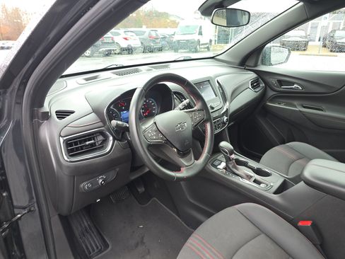 Used 2023 Chevrolet Equinox RS image 23