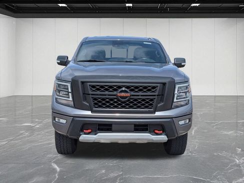 Used 2020 Nissan Titan PRO-4X AWD/4WD image 8