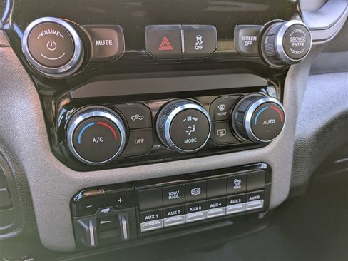 Used 2023 RAM 3500 Tradesman image 28