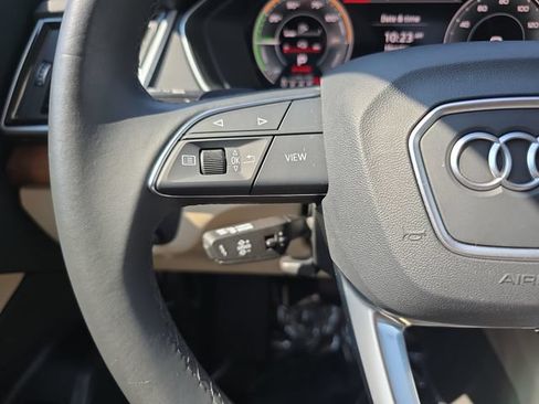 Used 2024 Audi Q5 e Premium w/ Convenience Package AWD/4WD image 20