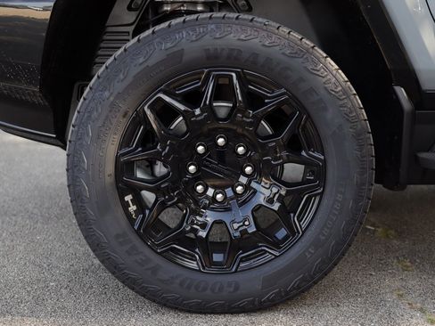 New 2026 GMC Hummer EV SUV image 56