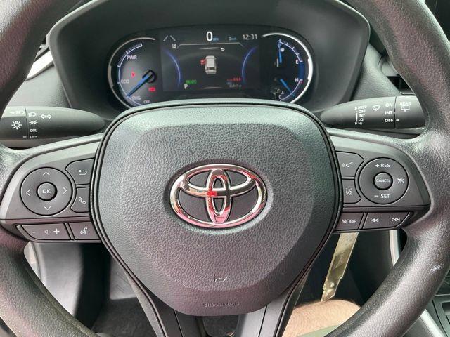 Used 2024 Toyota RAV4 LE AWD/4WD image 26