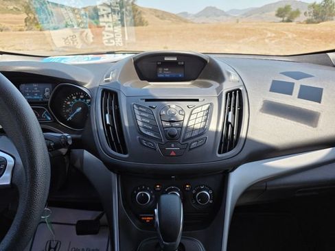 Used 2016 Ford Escape SE FWD image 22
