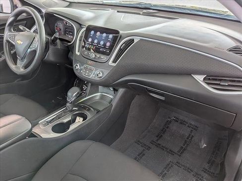 Used 2024 Chevrolet Malibu LT image 20
