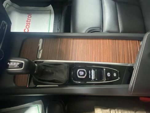Used 2019 Volvo XC60 T6 Inscription w/ Protection Package Premier AWD/4WD image 27