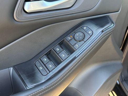 New 2026 Nissan Rogue SV image 18