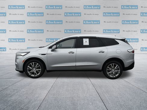 Used 2022 Buick Enclave Essence w/ Experience Buick Package image 10