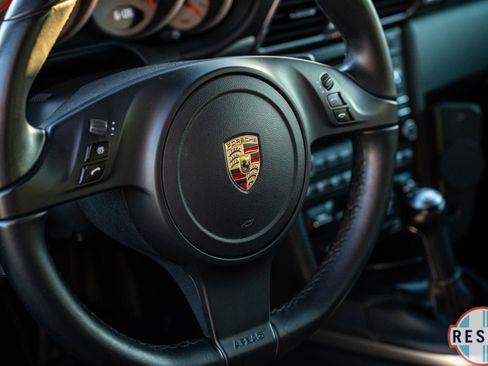 Used 2012 Porsche 911 Carrera 4S image 38