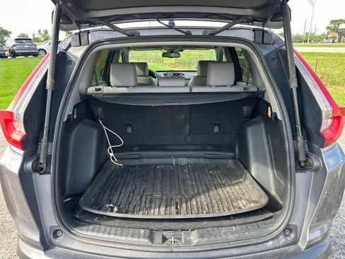 Used 2017 Honda CR-V Touring image 11