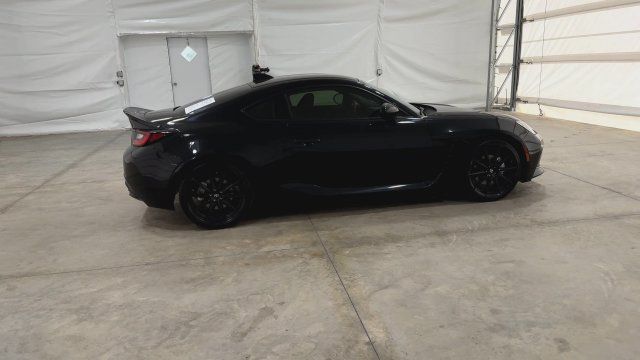 Used 2023 Toyota GR86 Premium RWD image 5