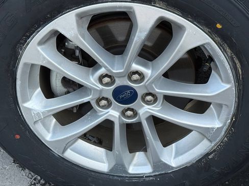 Used 2020 Ford Escape SE AWD/4WD image 10