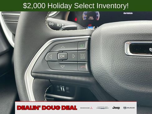 New 2025 Jeep Grand Cherokee Laredo image 15