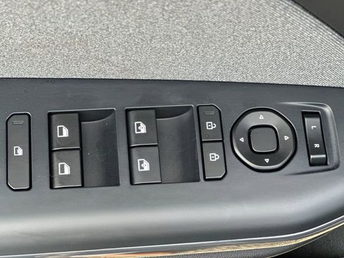 New 2025 Kia K4 EX image 15