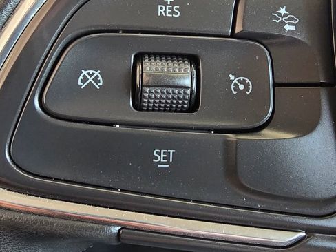 Used 2024 Buick Encore GX Preferred image 23