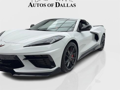 Used 2021 Chevrolet Corvette Stingray Preferred Cpe w/ Z51 Performance Package image 3