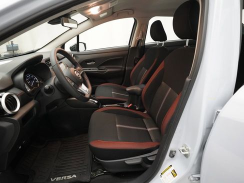 Certified 2024 Nissan Versa SR w/ Trunk Package image 7