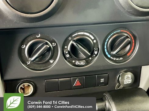 Used 2009 Jeep Wrangler X AWD/4WD image 9
