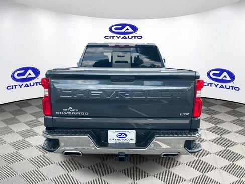 Used 2021 Chevrolet Silverado 1500 LTZ w/ Technology Package AWD/4WD image 4