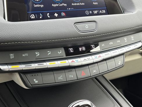 Used 2022 Cadillac XT4 Premium Luxury w/ Enhanced Visibility Package image 25