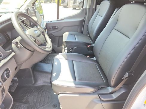 New 2026 Ford Transit 250 148 High Roof Extended w/ Load Area Protection Package RWD image 18