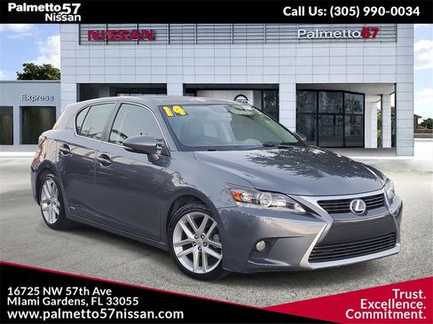 Used 2014 Lexus CT 200h image 1