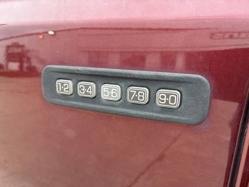 Used 2016 Ford F250 Lariat w/ Chrome Package image 7