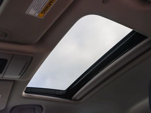 Certified 2024 Honda Accord Touring image 28