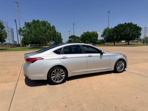 Used 2015 Hyundai Genesis 3.8 w/ Option Group 02 RWD image 28