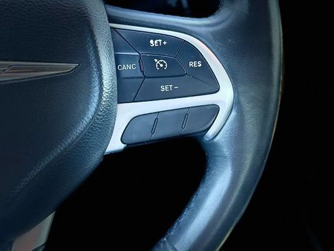 Used 2017 Chrysler 200 LX FWD image 33