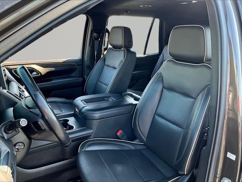 Used 2021 Chevrolet Tahoe Premier AWD/4WD image 21