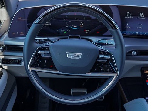 New 2026 Cadillac Vistiq Luxury image 23