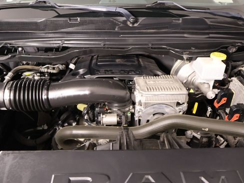 Used 2021 RAM 1500 Big Horn AWD/4WD image 18
