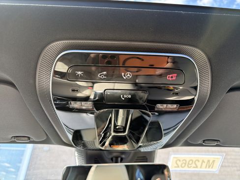 Used 2026 Mercedes-Benz GLC 300 4MATIC image 25
