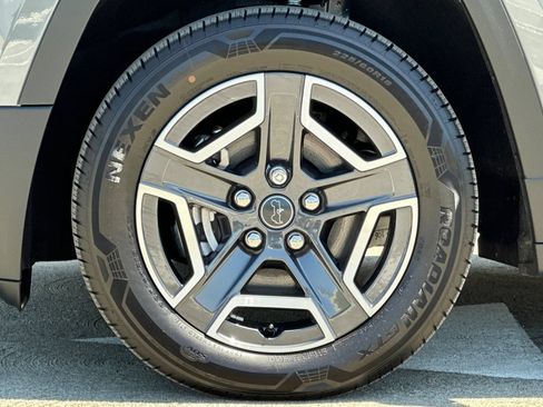 New 2026 Jeep Cherokee Laredo AWD/4WD image 26