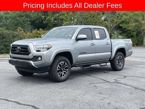 Used 2023 Toyota Tacoma SR5 w/ Technology Package AWD/4WD image 1
