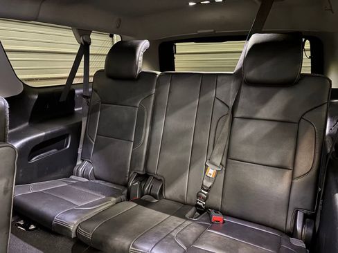 Used 2019 GMC Yukon XL Denali w/ Denali Ultimate Package AWD/4WD image 28