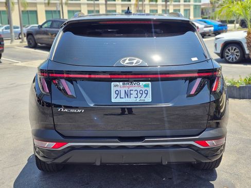 Used 2022 Hyundai Tucson SEL w/ Convenience Package FWD image 6
