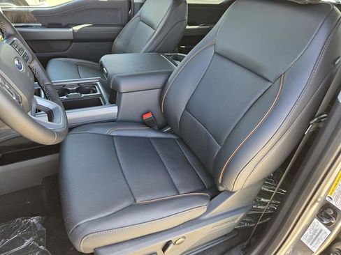 New 2026 Ford F250 Lariat w/ FX4 Off-Road Package image 25