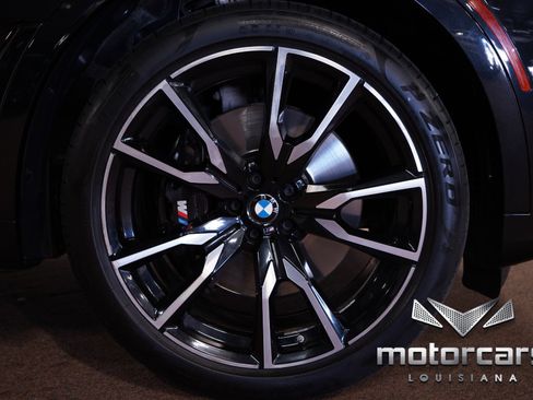 Used 2021 BMW X7 xDrive40i w/ M Sport Package image 22