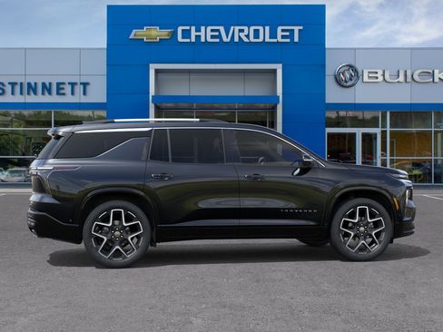 New 2026 Chevrolet Traverse High Country w/ LPO, Floor Liner Package AWD/4WD image 26