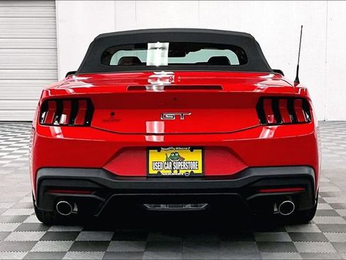 Used 2025 Ford Mustang GT Premium w/ GT Performance Package RWD image 5